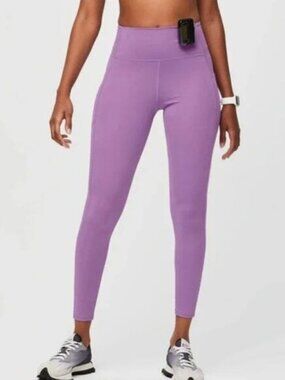 NWT FIGS Performance Underscrub Legging Women's Size Medium Lavender Dew